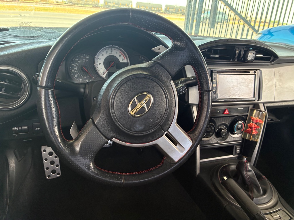 Photo 29 of this SCION FR-S