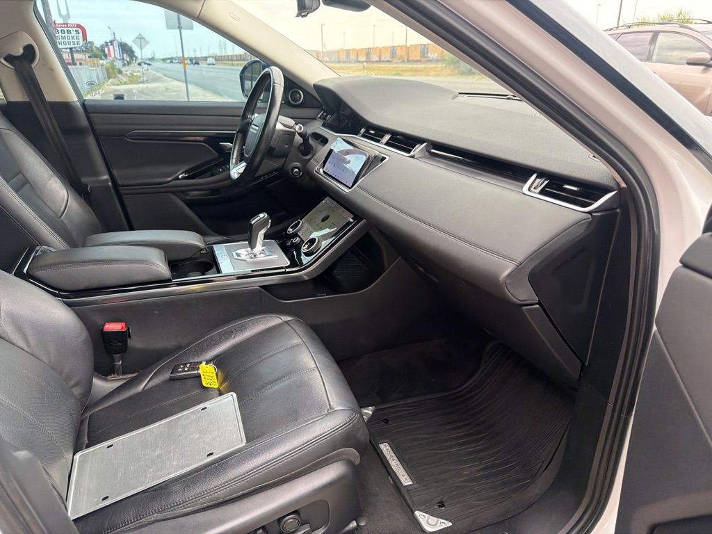 Photo 11 of this LAND ROVER RANGE ROVER EVO