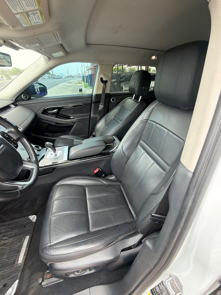 Photo 24 of this LAND ROVER RANGE ROVER EVO