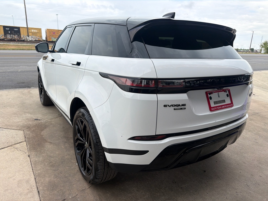 Photo 41 of this LAND ROVER RANGE ROVER EVO