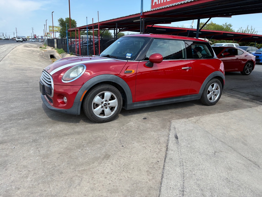 Photo 10 of this MINI COOPER