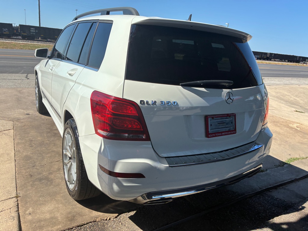 Photo 19 of this MERCEDES-BENZ GLK