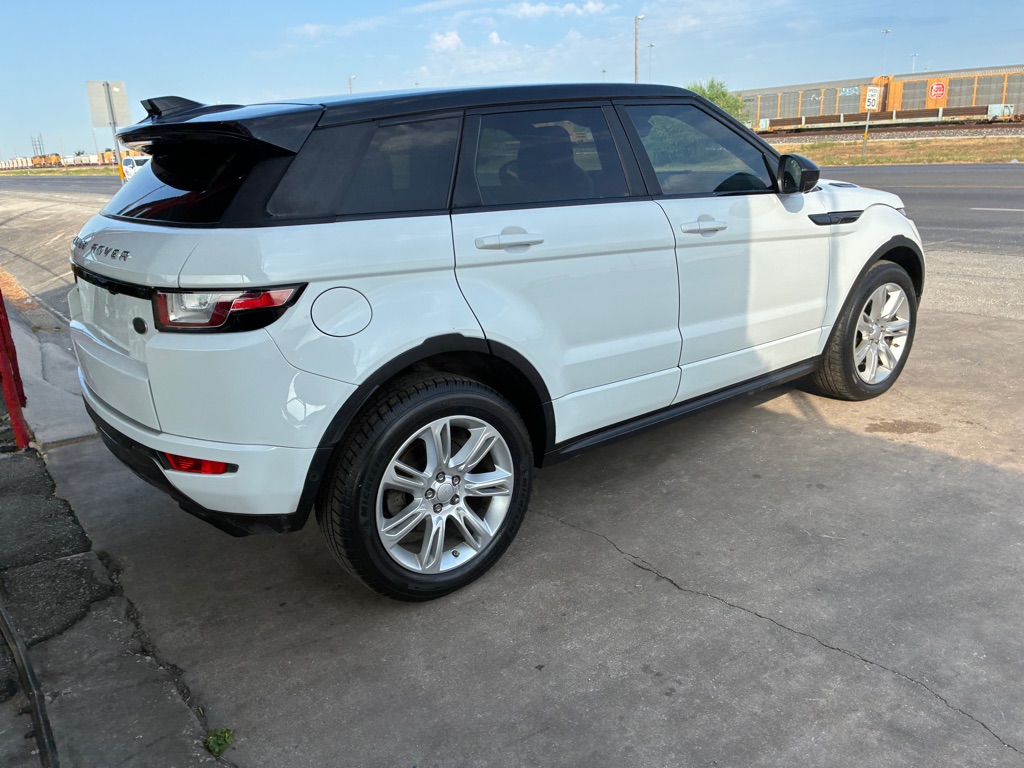 Photo 7 of this LAND ROVER RANGE ROVER EVO