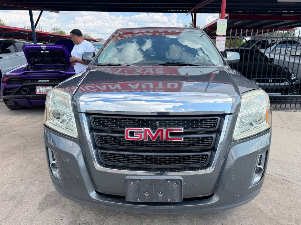 Photo 7 of this GMC TERRAIN
