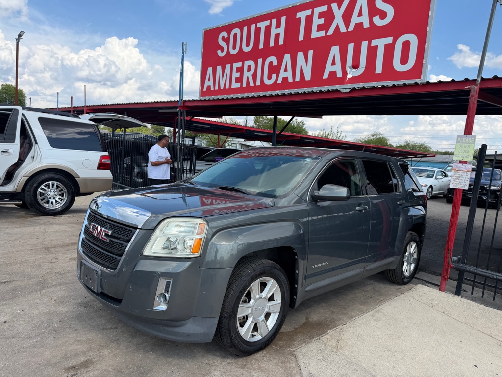 Photo 39 of this GMC TERRAIN