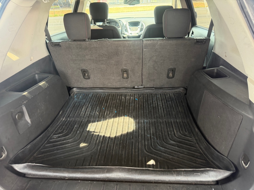 Photo 22 of this GMC TERRAIN