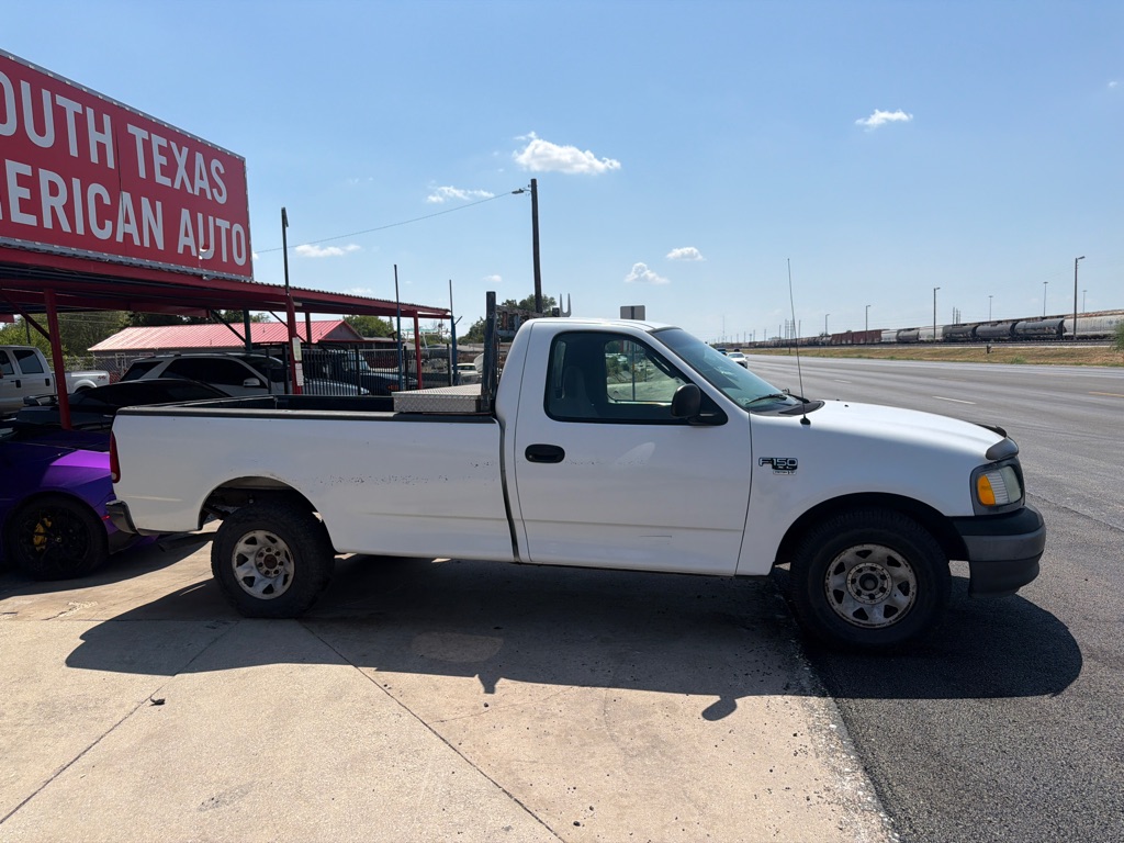 Photo 7 of this FORD F150