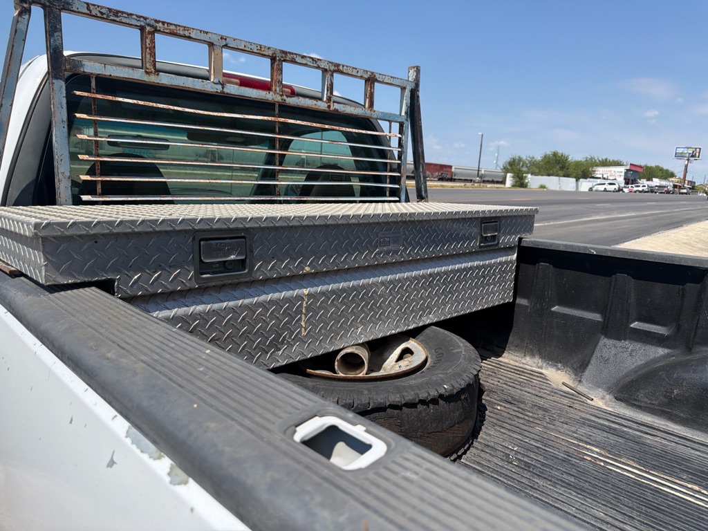 Photo 12 of this FORD F150