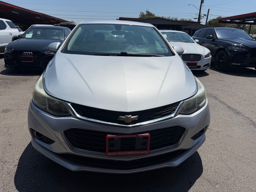 Photo 41 of this CHEVROLET CRUZE