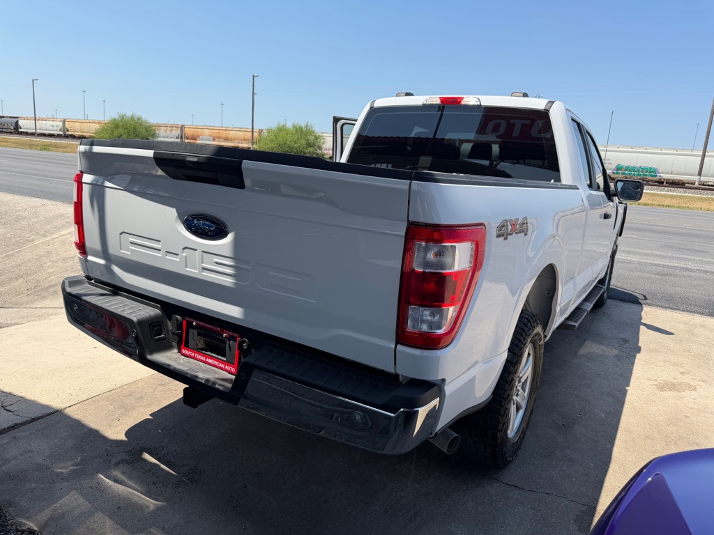 Photo 44 of this FORD F150