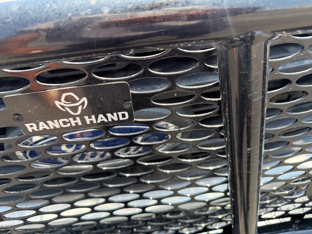 Photo 5 of this FORD F150
