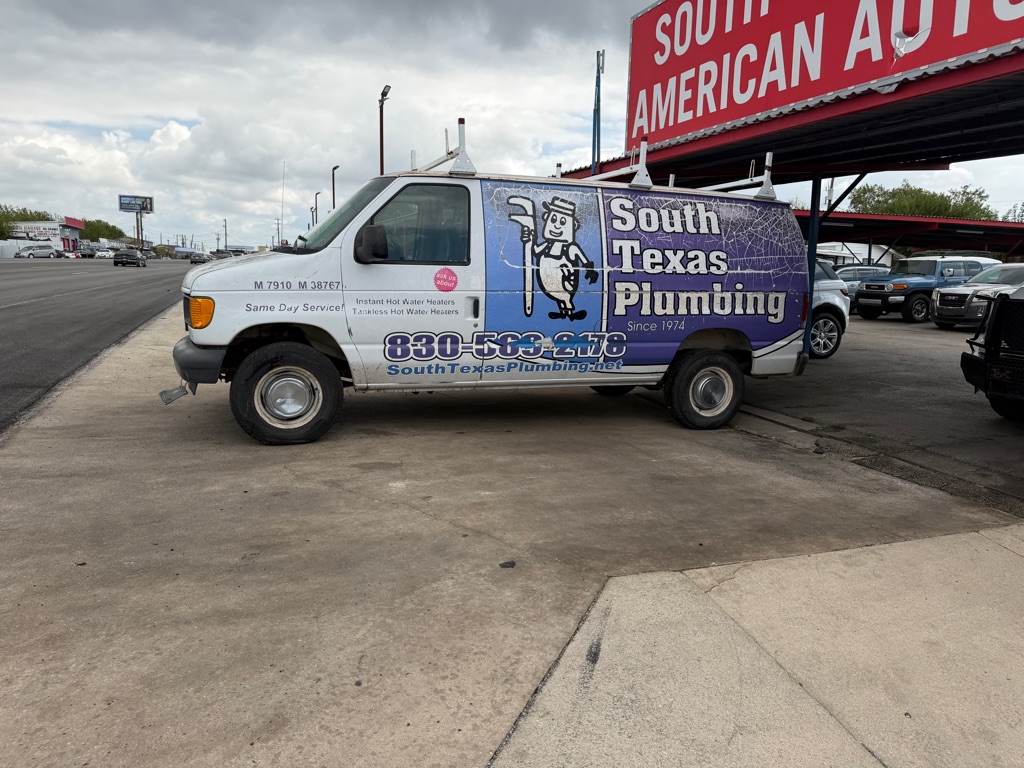 Photo 25 of this FORD ECONOLINE