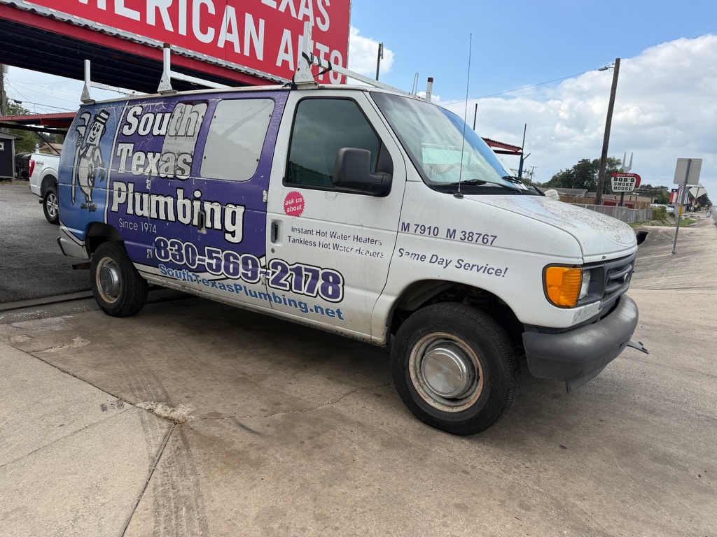 Photo 2 of this FORD ECONOLINE