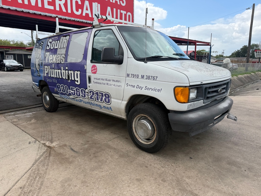 Photo 4 of this FORD ECONOLINE