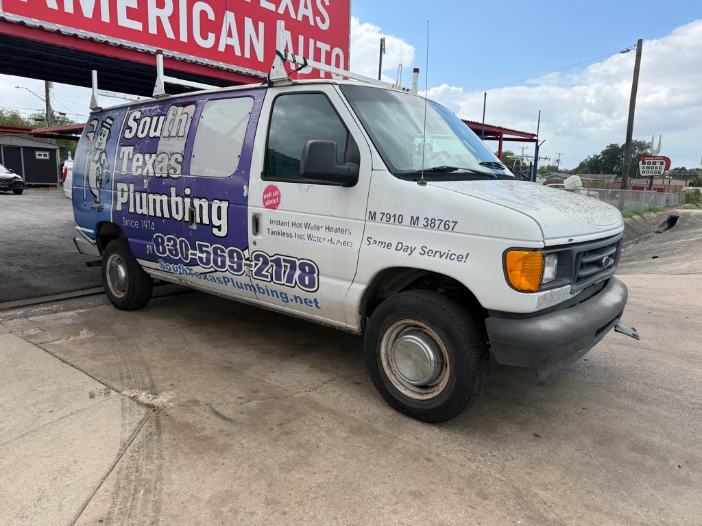 Photo 16 of this FORD ECONOLINE