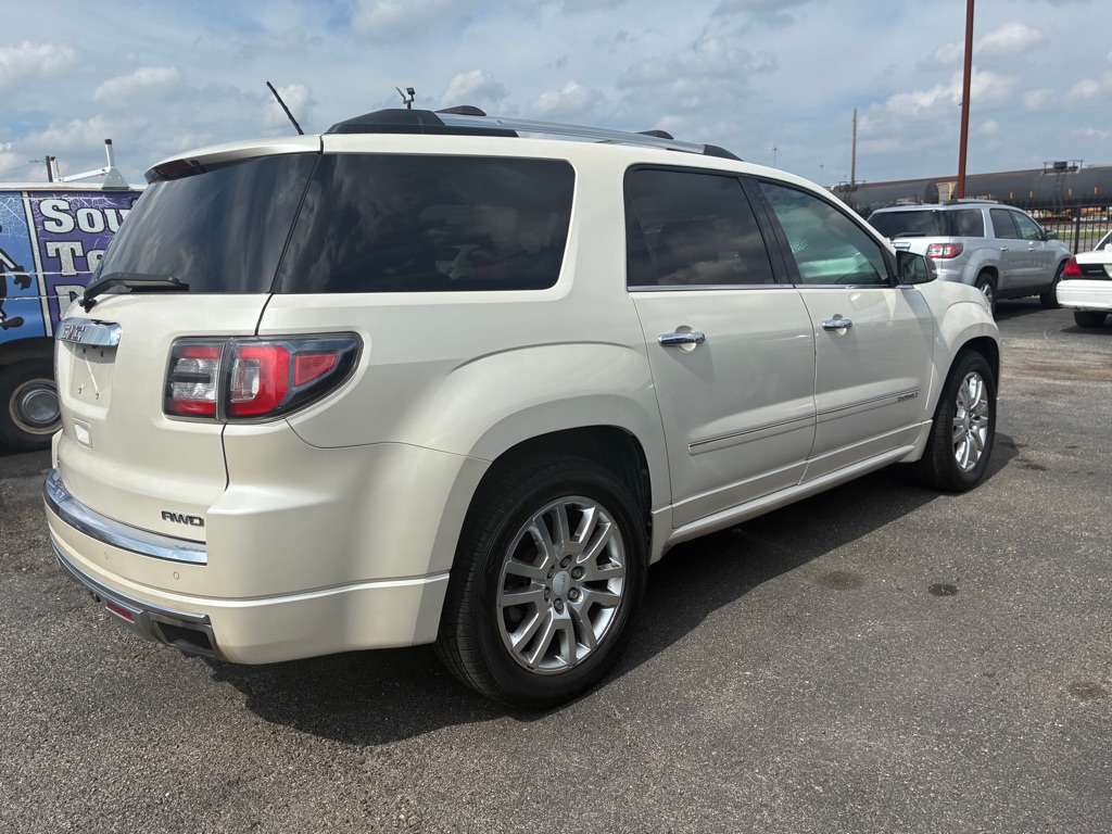 Photo 15 of this GMC ACADIA