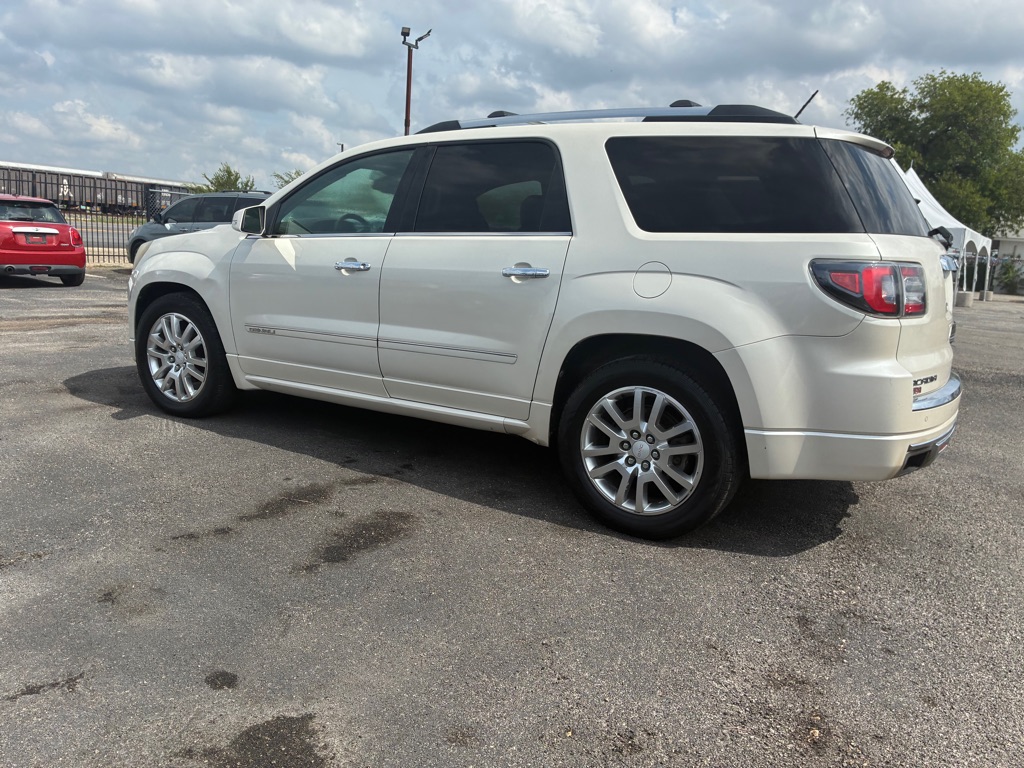 Photo 2 of this GMC ACADIA