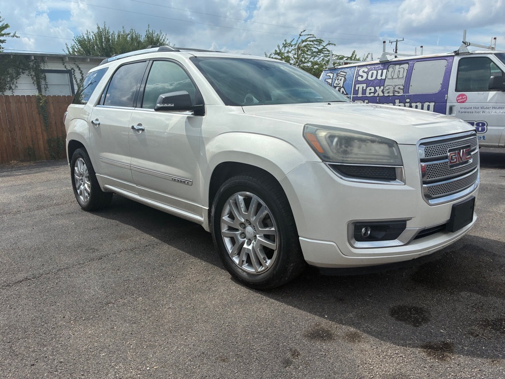 Photo 13 of this GMC ACADIA