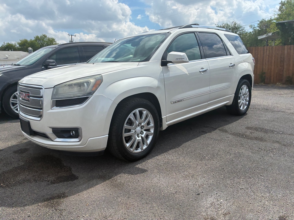 Photo 8 of this GMC ACADIA