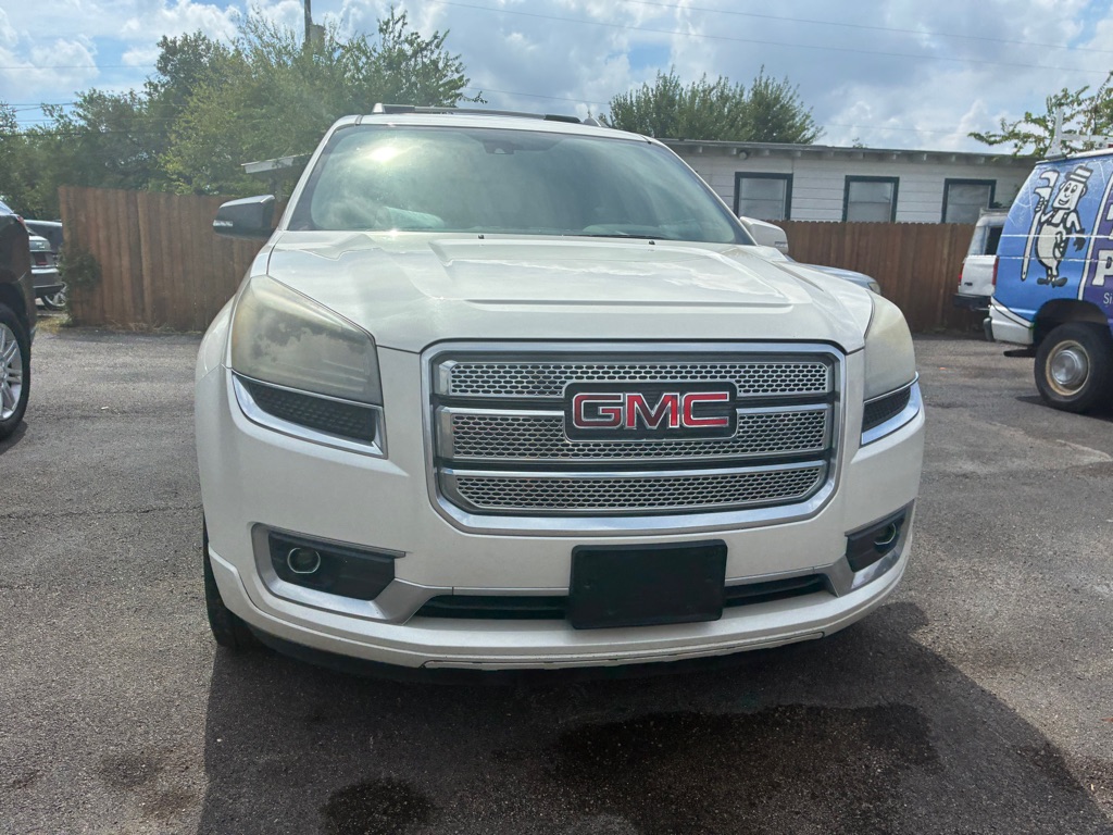 Photo 10 of this GMC ACADIA