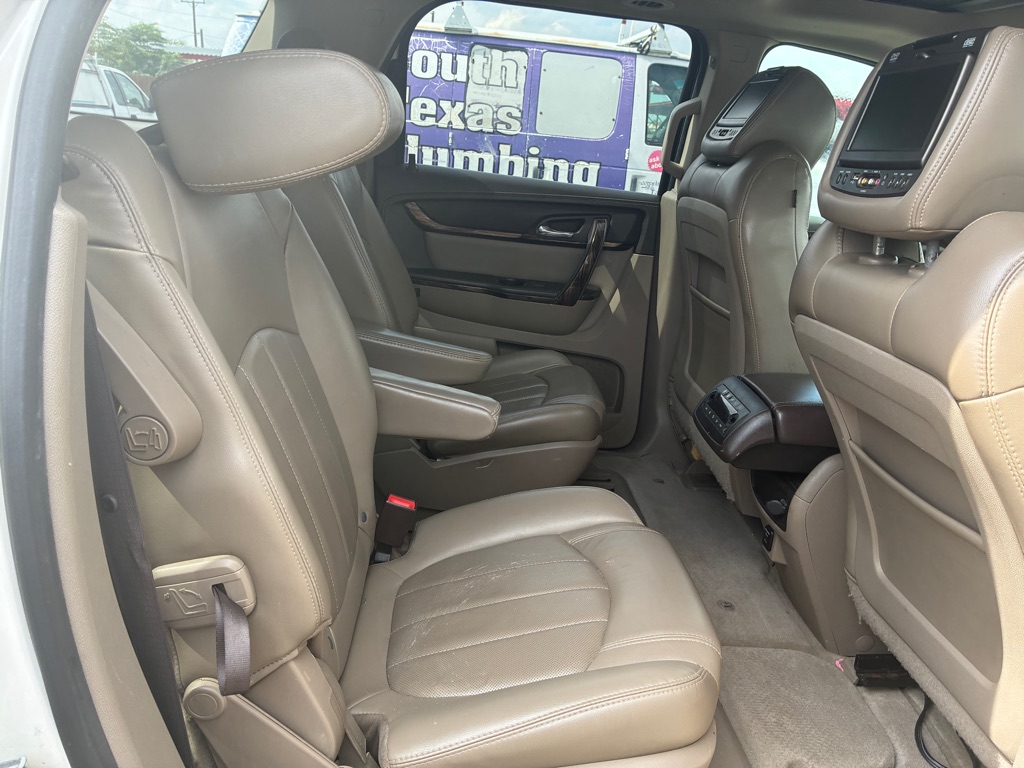 Photo 25 of this GMC ACADIA