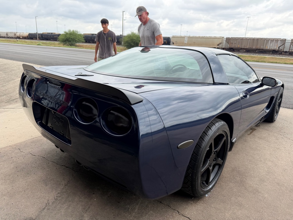 Photo 95 of this CHEVROLET CORVETTE