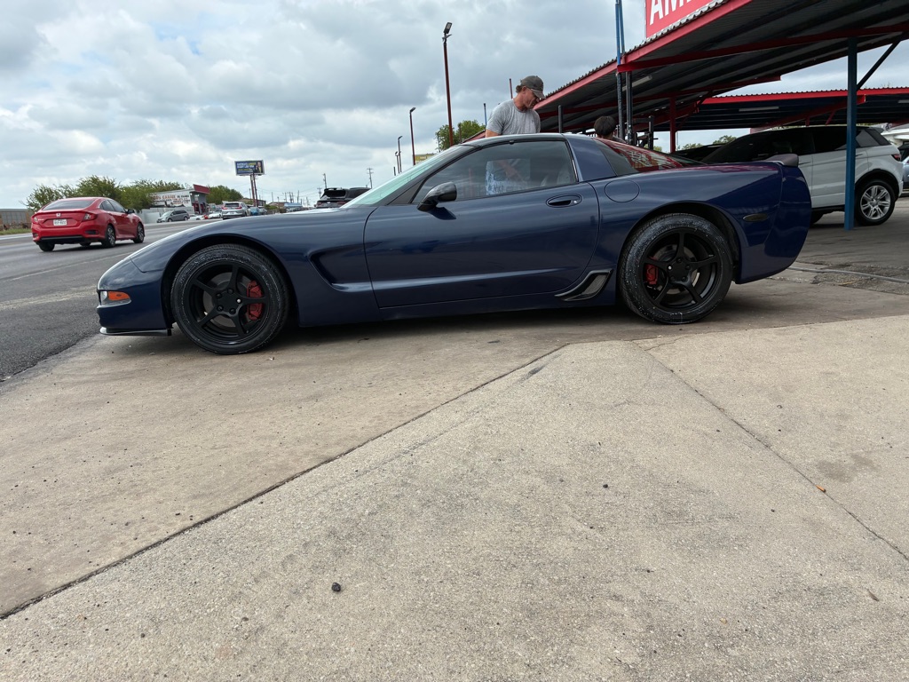 Photo 15 of this CHEVROLET CORVETTE