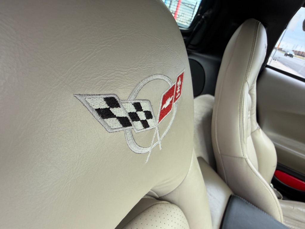 Photo 69 of this CHEVROLET CORVETTE