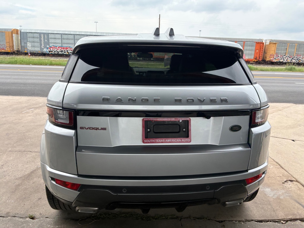 Photo 41 of this LAND ROVER RANGE ROVER EVO
