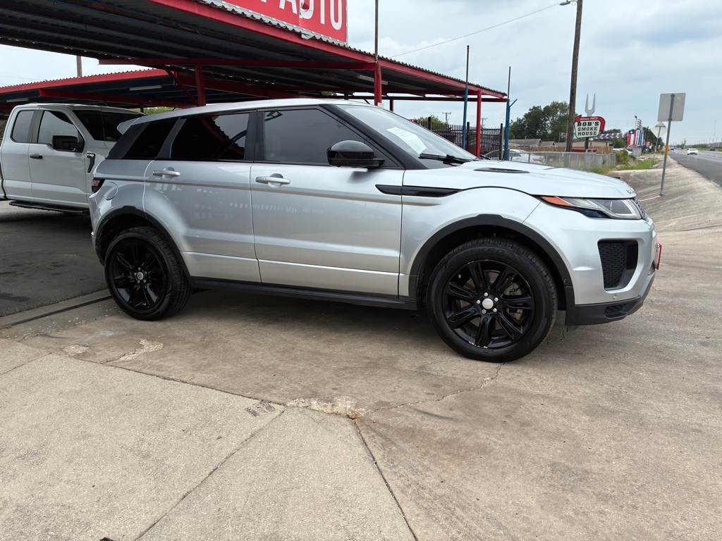 Photo 35 of this LAND ROVER RANGE ROVER EVO