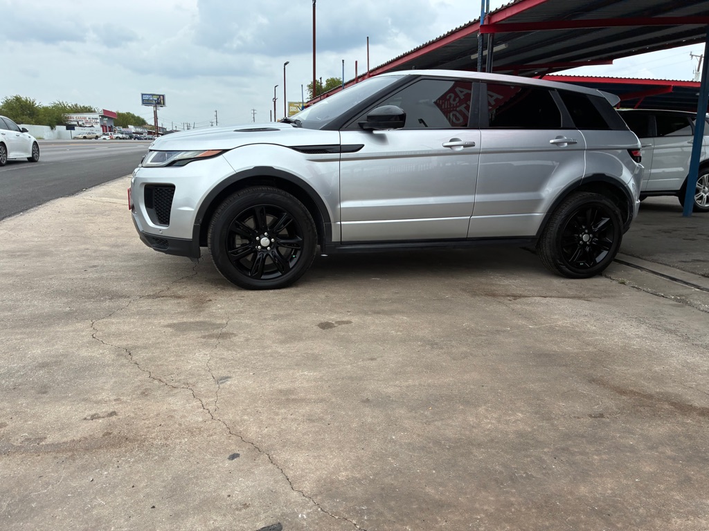 Photo 27 of this LAND ROVER RANGE ROVER EVO