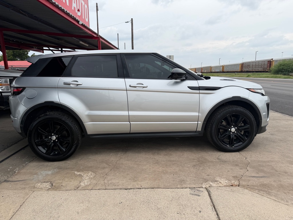 Photo 8 of this LAND ROVER RANGE ROVER EVO