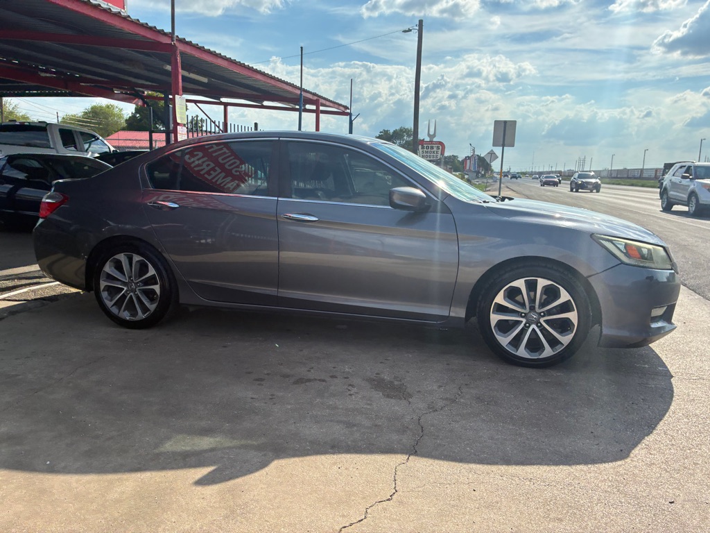 Photo 12 of this HONDA ACCORD