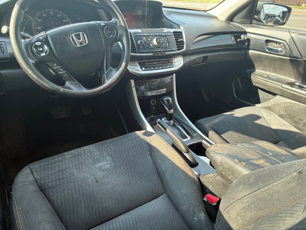 Photo 22 of this HONDA ACCORD