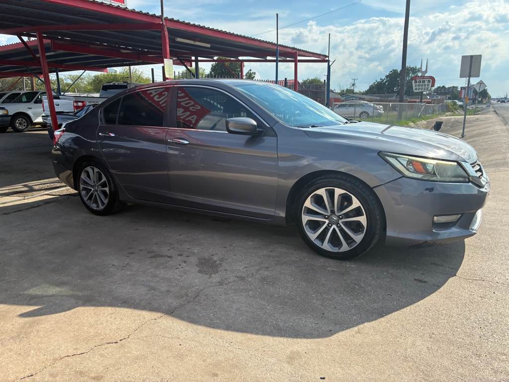 Photo 9 of this HONDA ACCORD