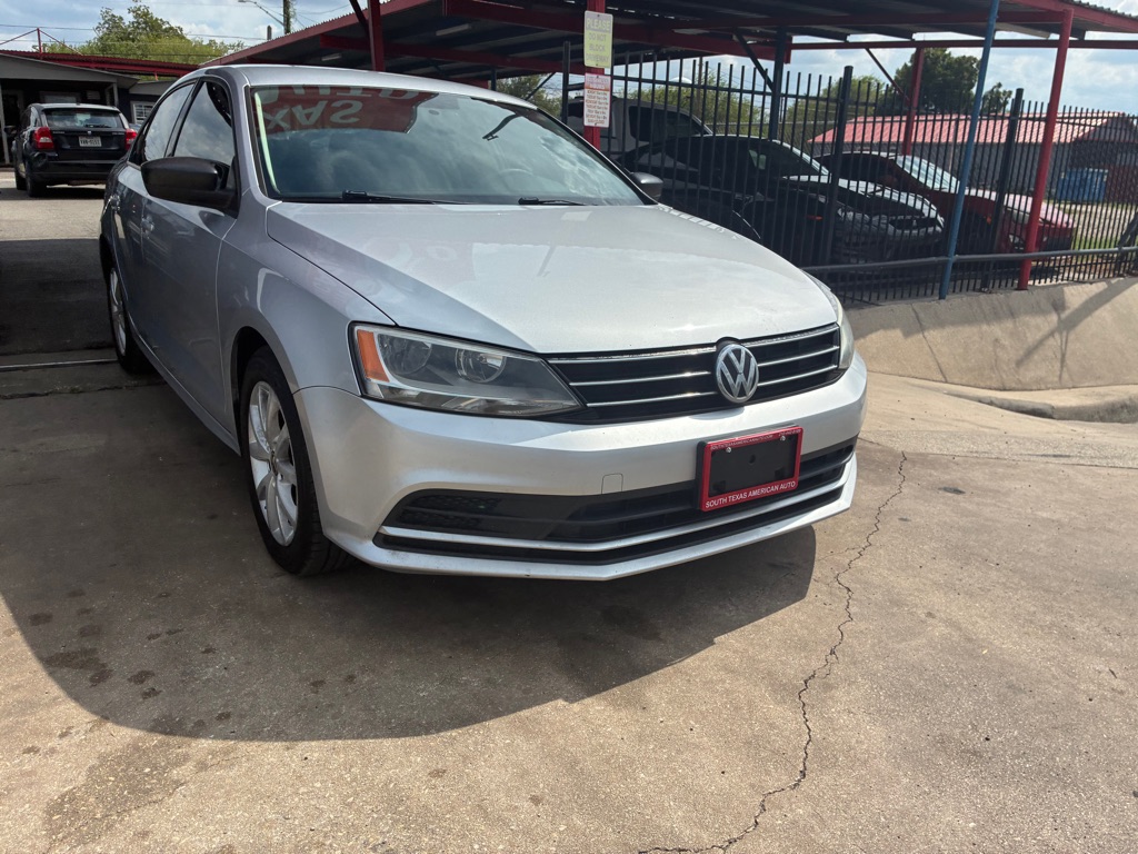 Photo 16 of this VOLKSWAGEN JETTA