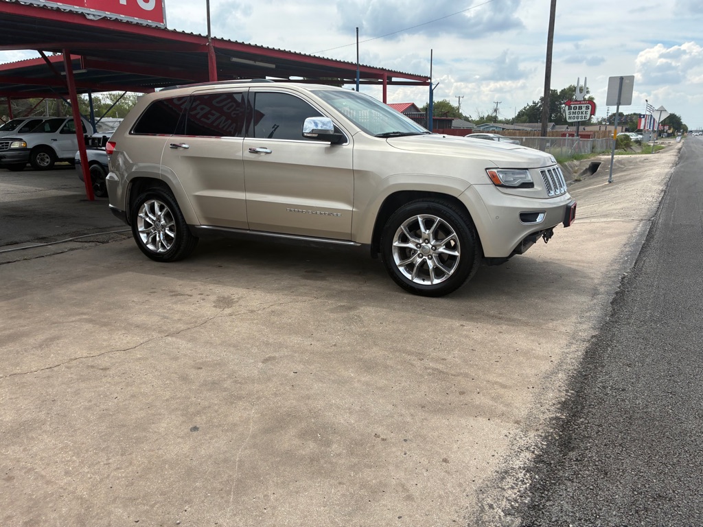 Photo 7 of this JEEP GRAND CHEROKEE