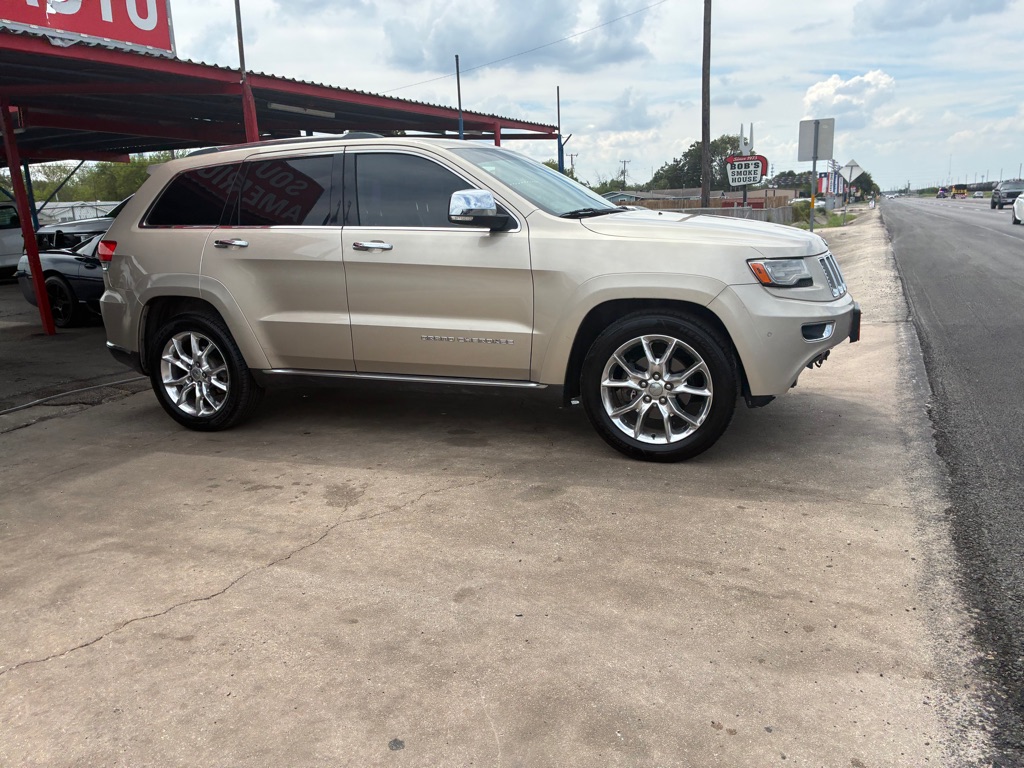 Photo 16 of this JEEP GRAND CHEROKEE