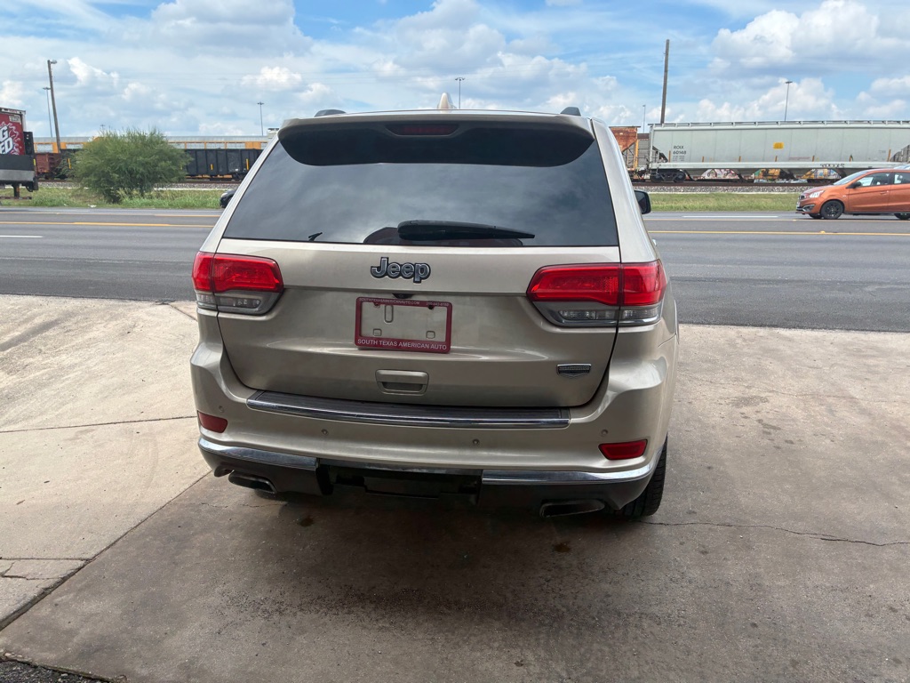 Photo 18 of this JEEP GRAND CHEROKEE