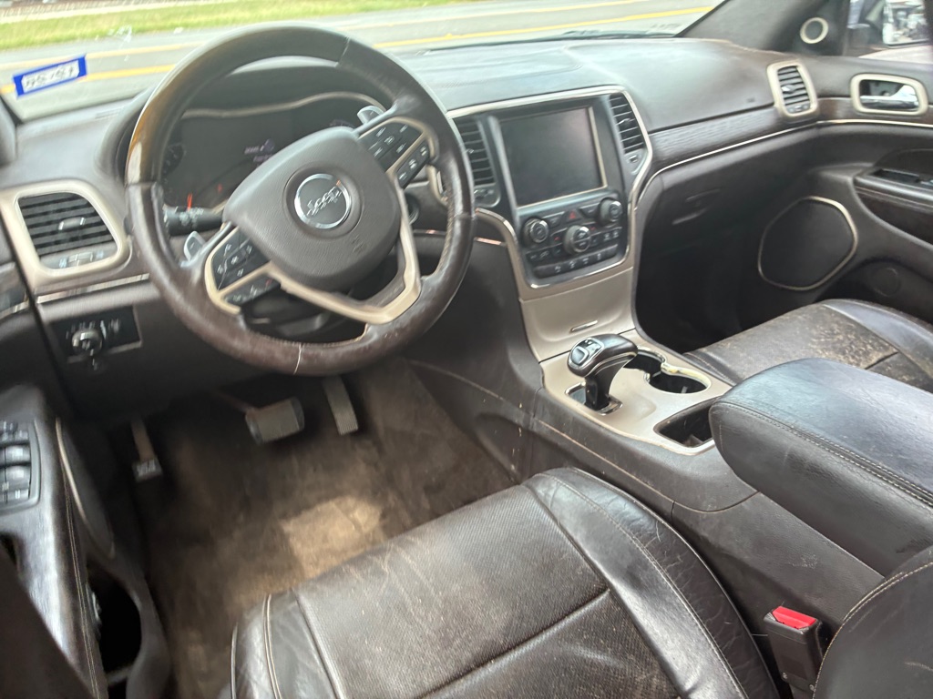 Photo 23 of this JEEP GRAND CHEROKEE