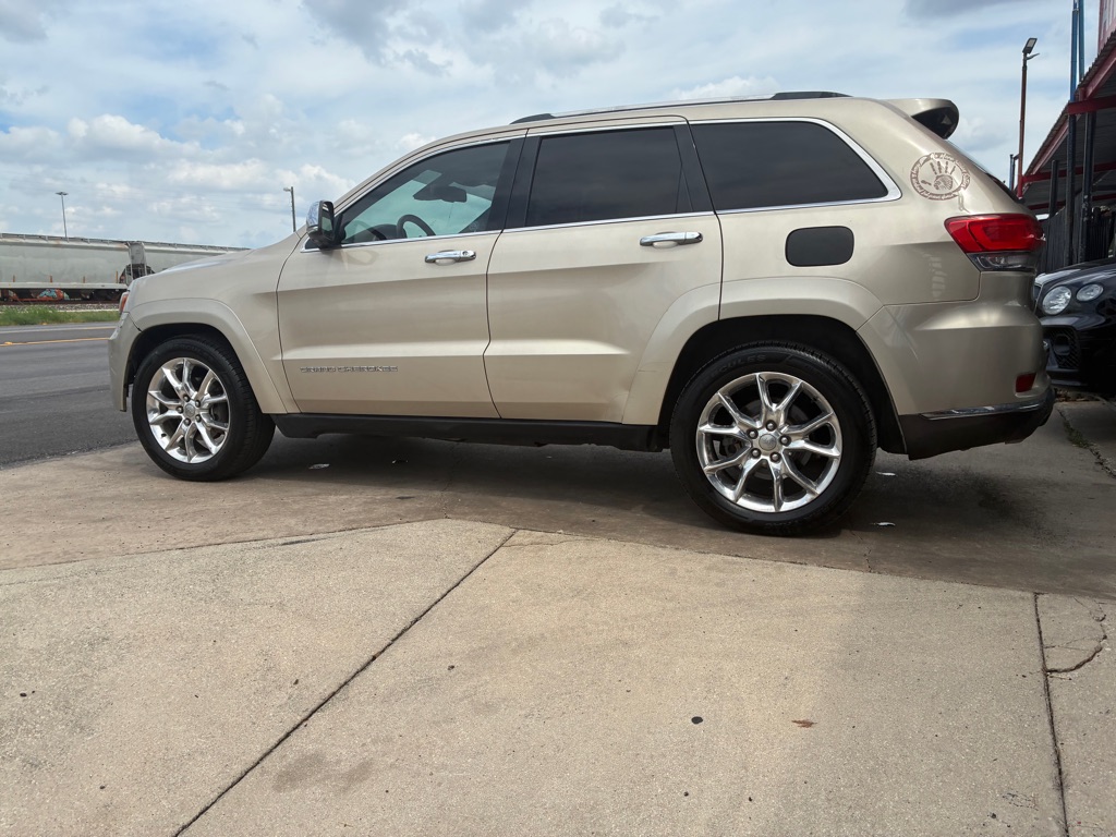 Photo 14 of this JEEP GRAND CHEROKEE
