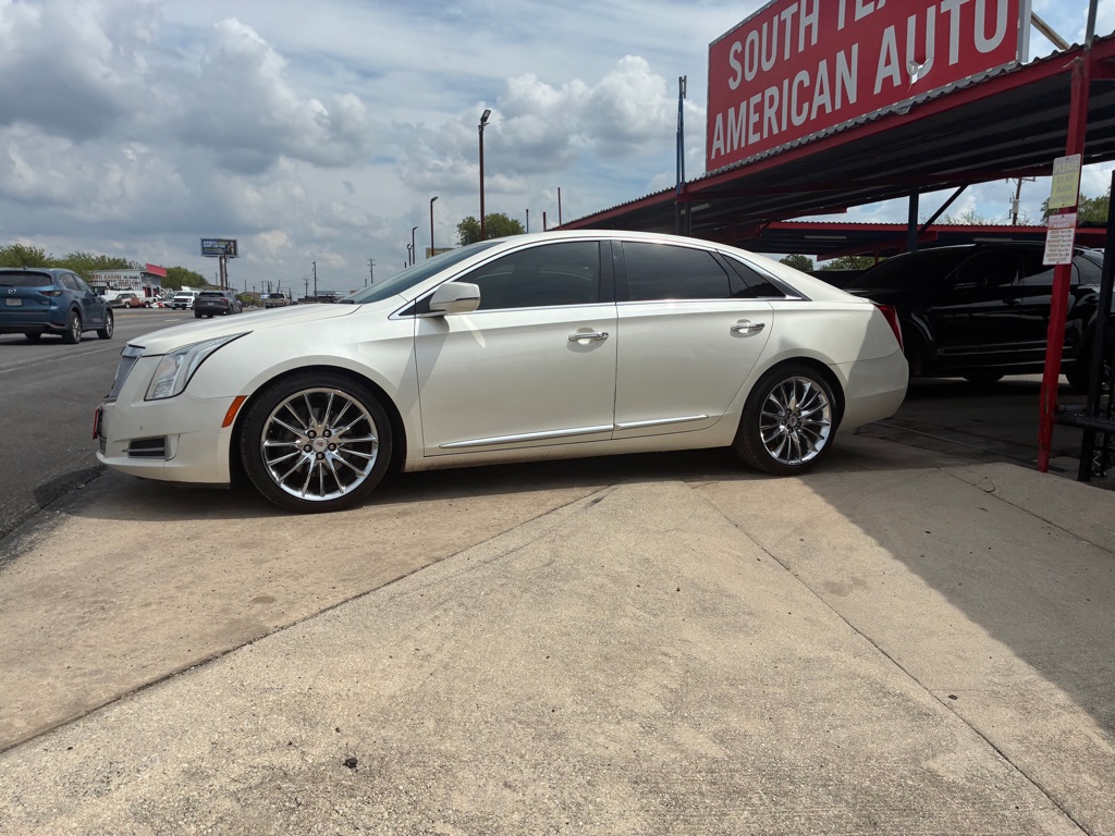 Photo 16 of this CADILLAC XTS