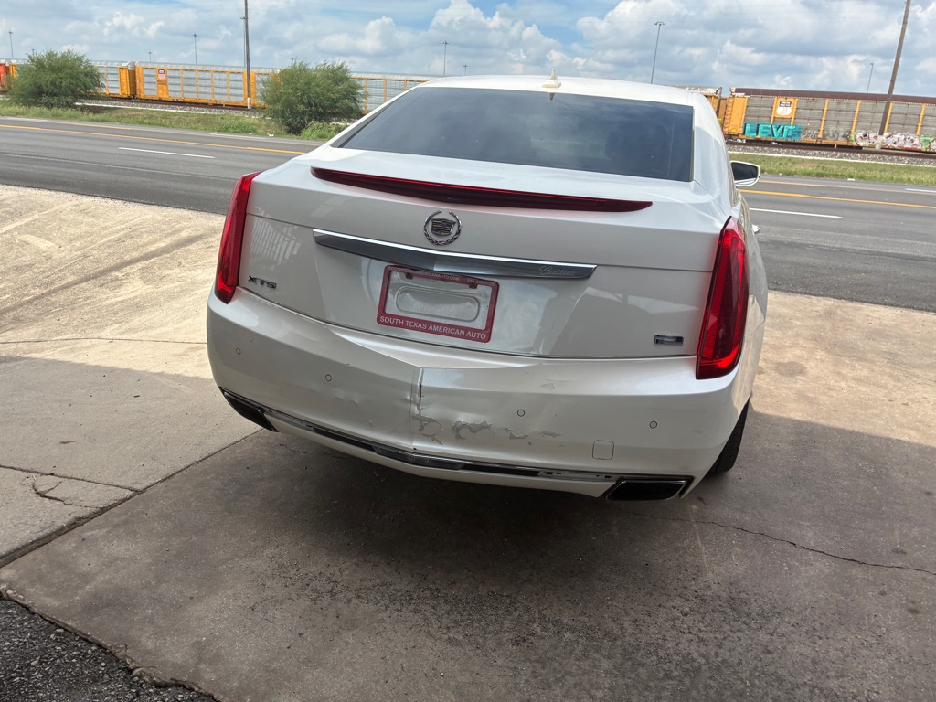 Photo 8 of this CADILLAC XTS