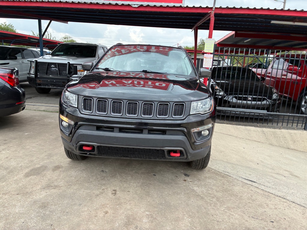 Photo 6 of this JEEP COMPASS