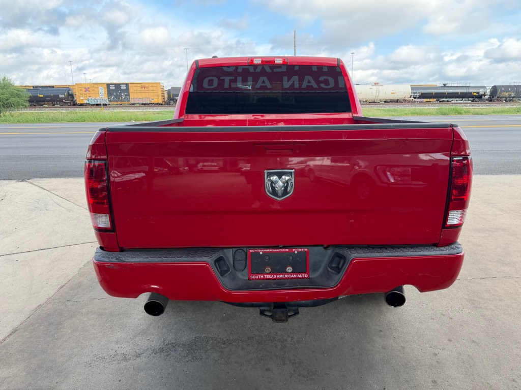 Photo 13 of this RAM 1500