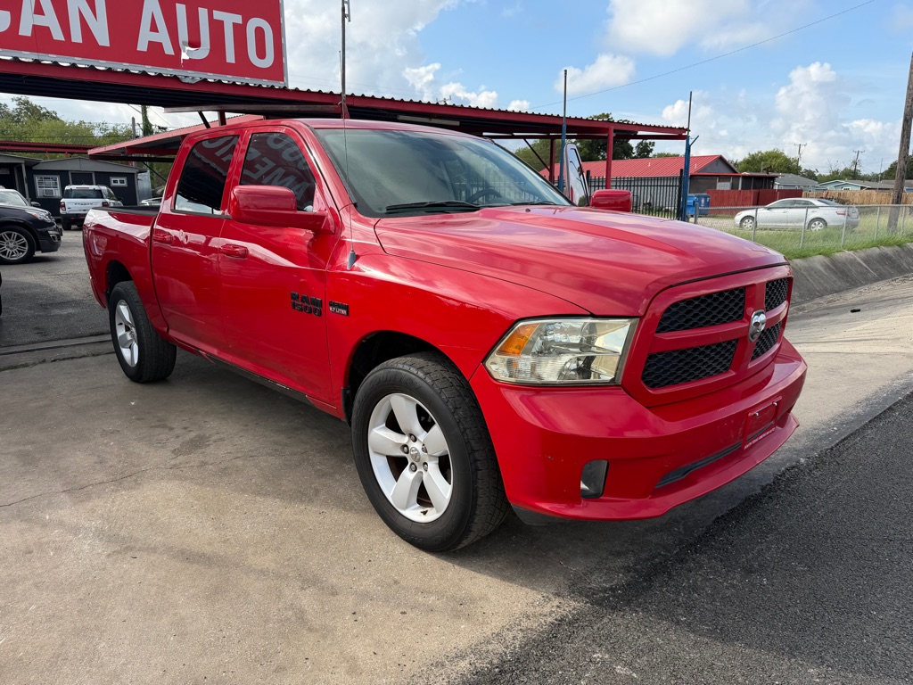 Photo 4 of this RAM 1500