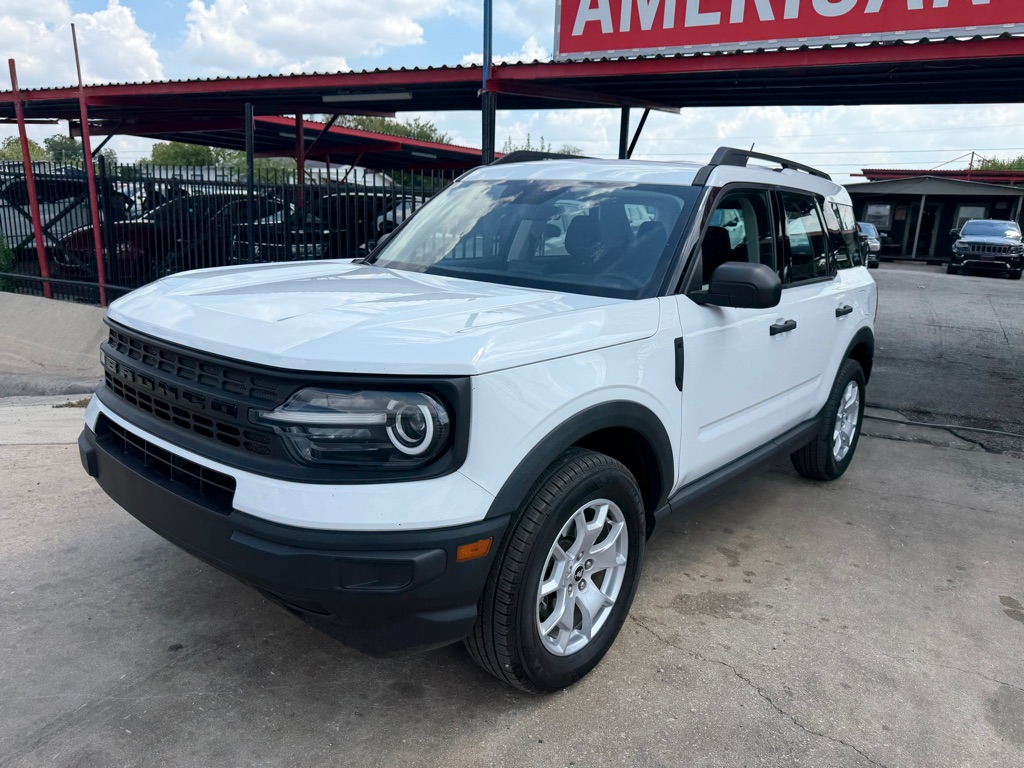 Photo 16 of this FORD BRONCO SPORT
