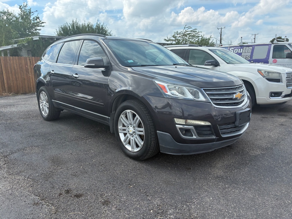Photo 9 of this CHEVROLET TRAVERSE