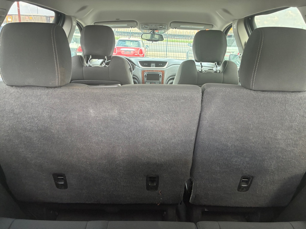 Photo 22 of this CHEVROLET TRAVERSE