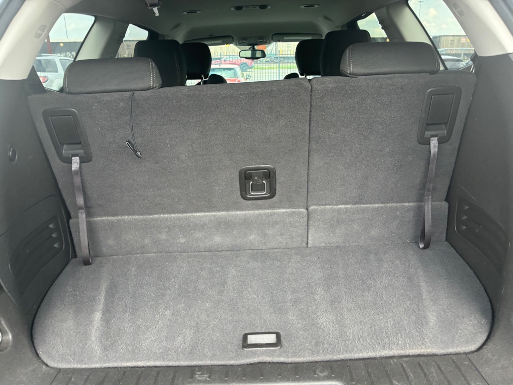 Photo 21 of this CHEVROLET TRAVERSE